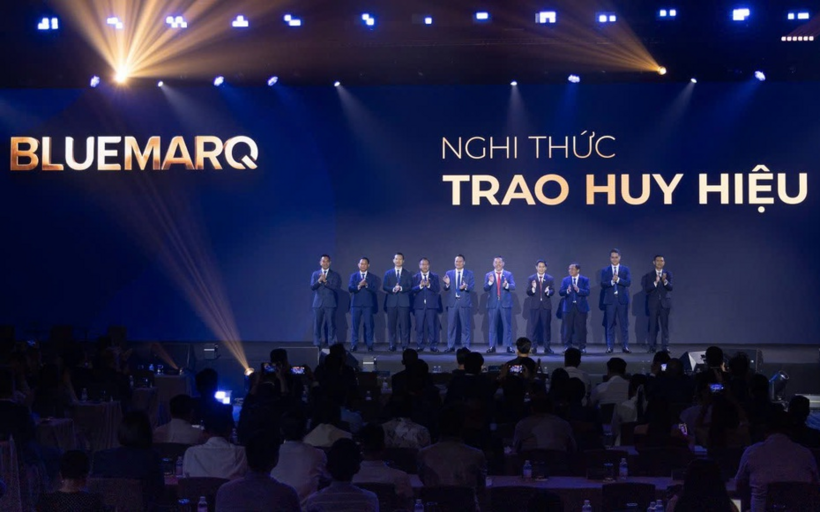 Buổi lễ công bố đổi tên thành CTCP BLUEMARQ GROUP chính thức của Đất Xanh.