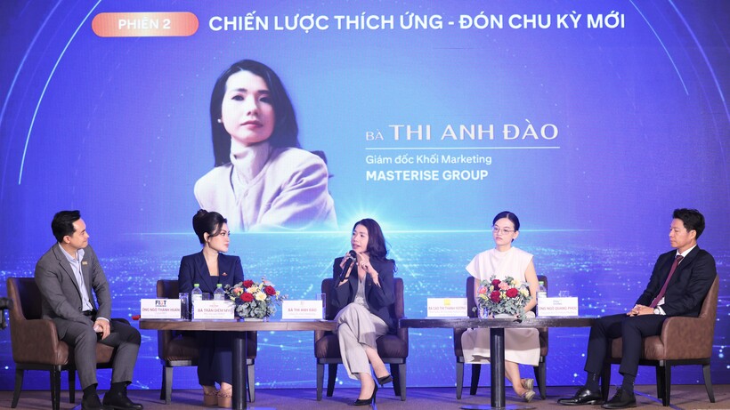 Bà Thi Anh Đào chia sẻ tại phiên tọa đàm 2, hội thảo “Thị trường bất động sản 2026: Vượt gió ngược, đón chu kỳ mới”. Ảnh: BĐT