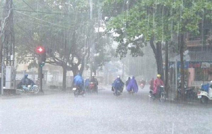 Dự báo chiều tối và đêm nay, Hà Nội có mưa rào và dông ở vài nơi. Ảnh minh họa