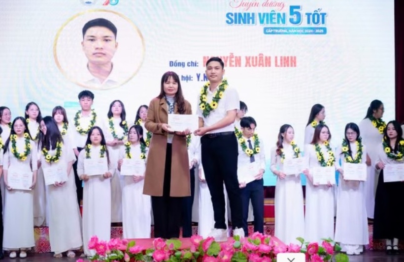 Nam sinh thành tích học tập tốt, từng đạt danh hiệu "Sinh viên 5 tốt"