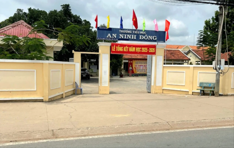 Trường học nơi xảy ra sự việc. Ảnh: PLO