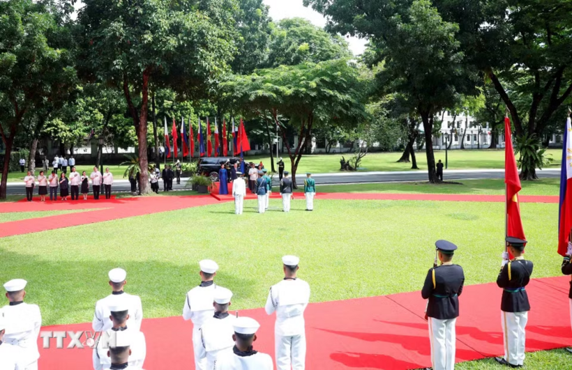 Lễ đón Tổng Bí thư, Chủ tịch nước Tô Lâm và Phu nhân được tổ chức trọng thể tại Phủ Tổng thống ở thủ đô Manila theo nghi thức cao nhất dành cho Nguyên thủ quốc gia - Ảnh: TTXVN