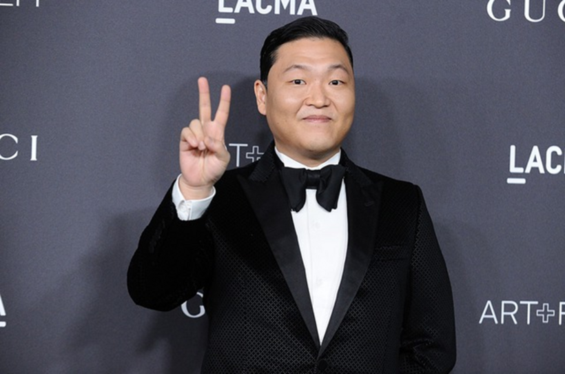 Psy bị cáo buộc đã nhận các loại thuốc hướng thần mà không hề thăm khám trực tiếp. Ảnh: Billboard