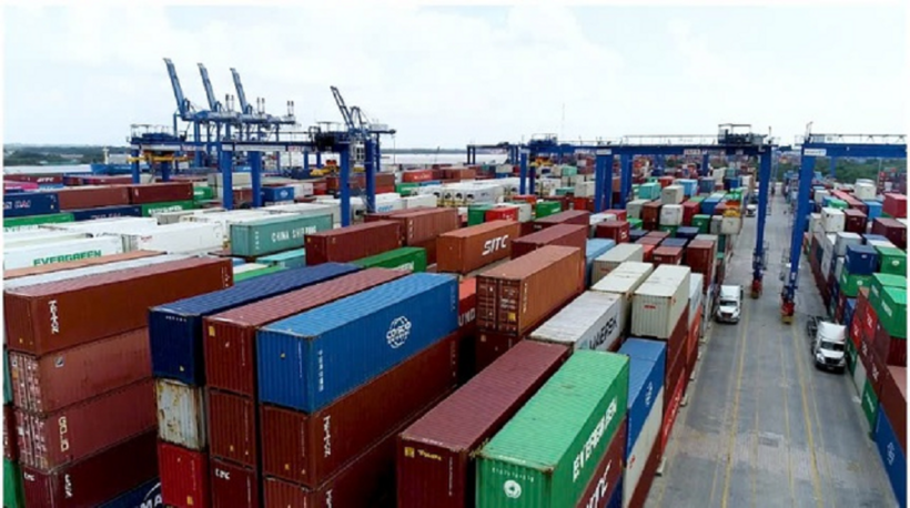 5 tháng đầu năm, Việt Nam nhập siêu 13,8 tỉ USD. ẢNH: TN