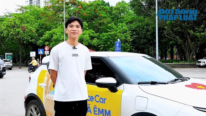 Anh Bùi Trung K. (tài xế lái xe công nghệ tại Hà Nội)