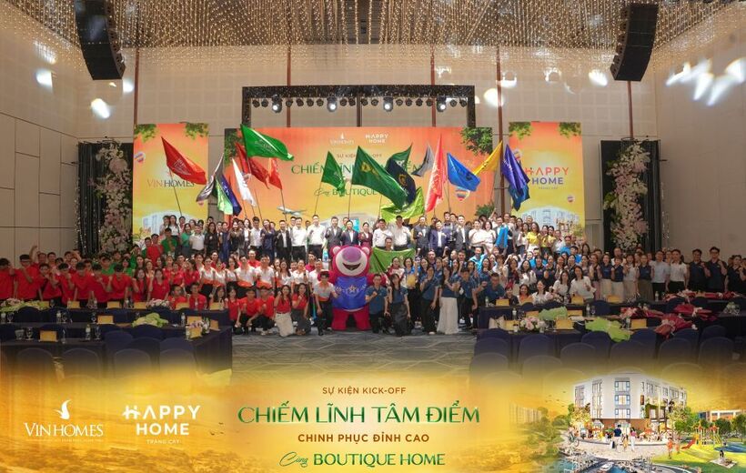 Hơn 600 chuyên viên kinh doanh có mặt tại sự kiện, thể hiện sức nóng của Boutique Home Tràng Cát