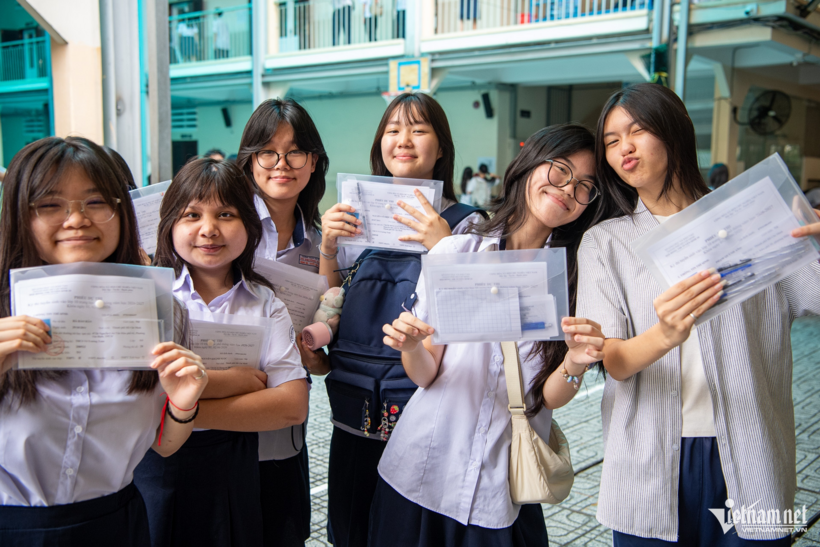 Thí sinh thi lớp 10 TPHCM năm 2026. Ảnh: Tuấn Hùng.