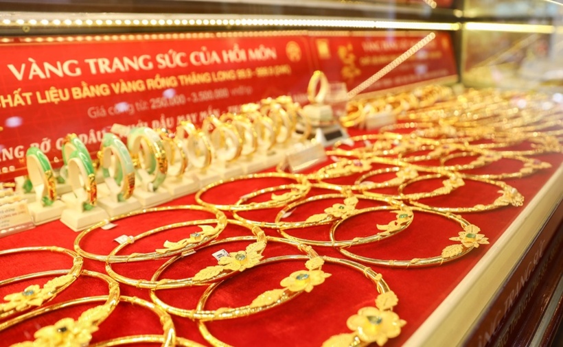 Giá vàng tối nay (16/6): Vàng trong nước ghi nhận phiên tăng thứ 3 liên tiếp. (Ảnh: VietnamNet)
