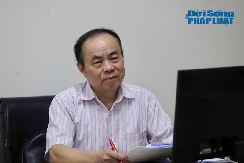 TS. Nhà báo Trần Bá Dung, Trưởng khoa Khoa Truyền thông và Thiết kế, Đại học Hoà Bình, nguyên Trưởng Ban Nghiệp vụ Hội Nhà báo Việt Nam