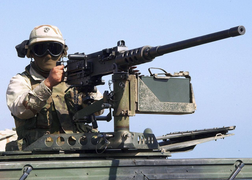 Súng máy M2 Browning của quân đội Mỹ.