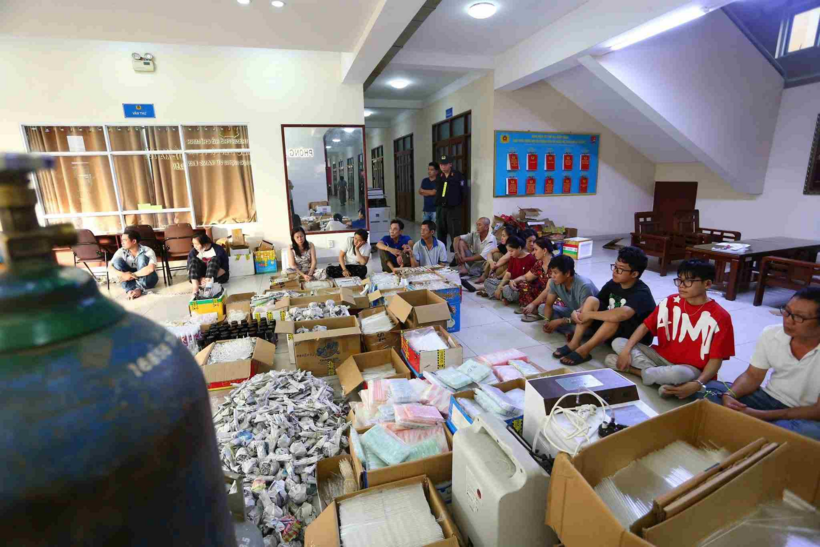 Công an triệt phá đường dây sản xuất hơn 100.000 dụng cụ phục vụ sử dụng trái phép ma túy. (Ảnh: Công an TP.HCM)