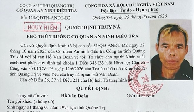 Quyết định truy nã đối tượng Hồ Văn Đoàn. (Ảnh: Công an Quảng Trị)
