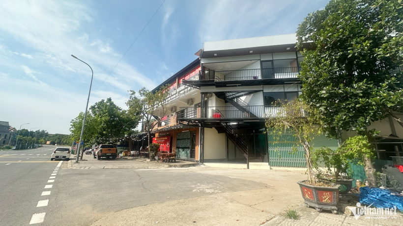 Nhà hàng Hải sản Việt Trì, nơi xảy ra vụ việc người đàn ông đưa cô gái cùng bạn đi ăn cua hoàng đế, tôm Alaska hết hơn 16 triệu đồng. Ảnh: Đức Hoàng