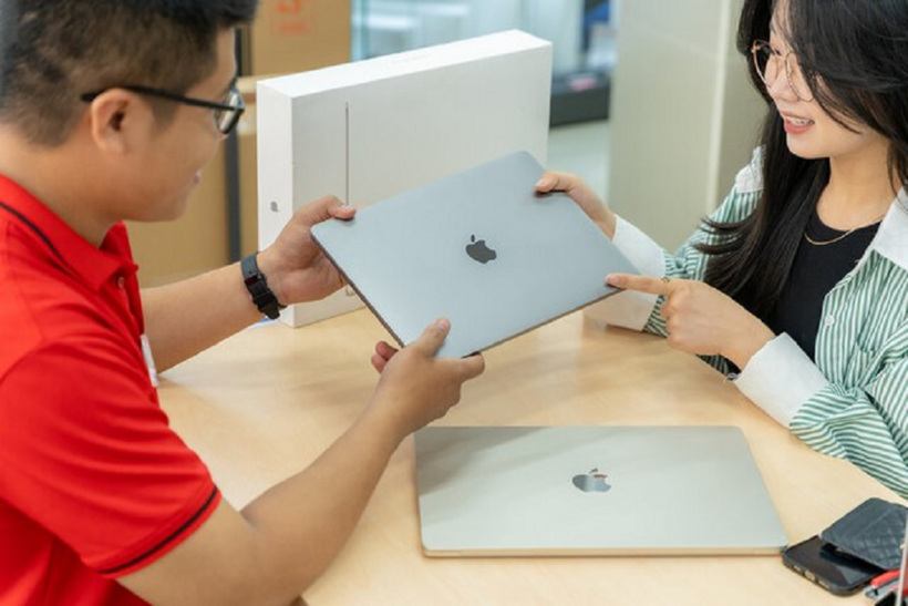 Apple tăng giá hàng loạt thiết bị, trong đó MacBook là dòng sản phẩm được điều chỉnh nhiều. Ảnh: Anh Quân