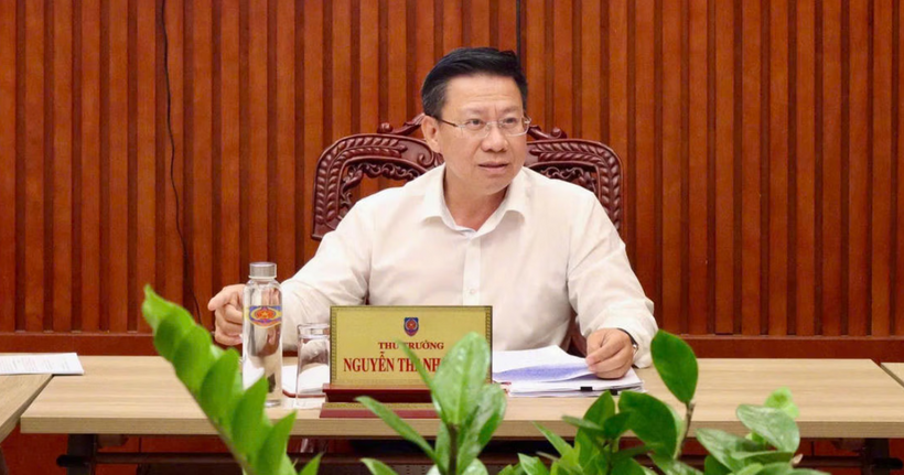 Thứ trưởng Nguyễn Thanh Ngọc.