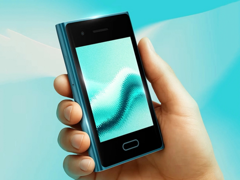 HMD Asha 305 có thể được xem là một lựa chọn thay thế đắt tiền hơn so với HMD Touch ẢNH: HMD GLOBAL