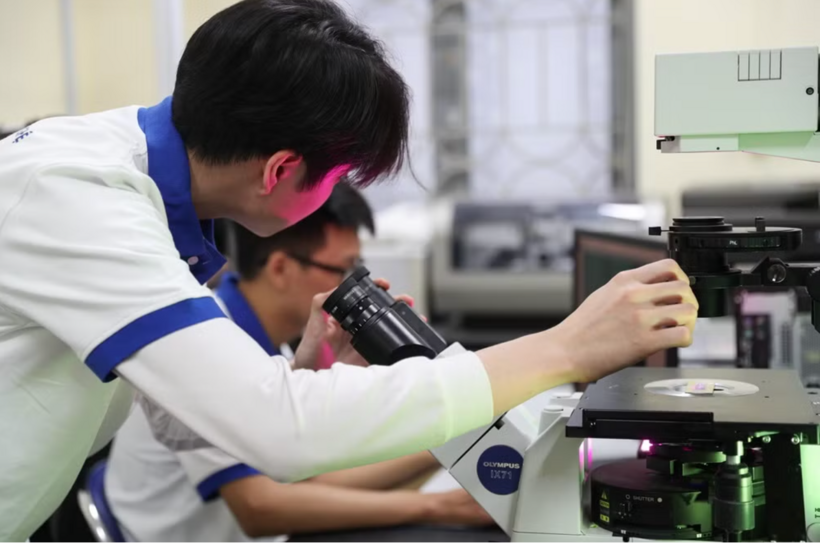 Sinh viên Trường Đại học Công nghệ. Ảnh: Minh Thư