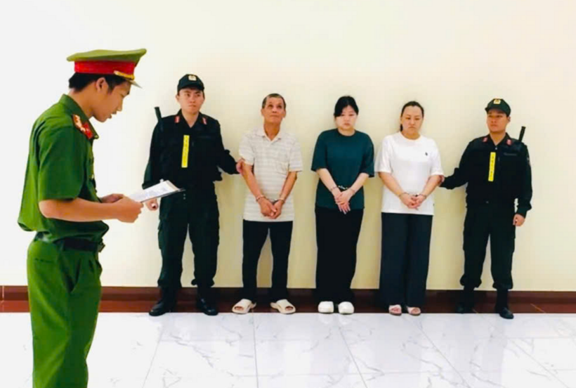 Các đối tượng (từ trái qua phải): Đặng Ngọc Minh, Lý Ngọc Tuyết, Lý Ngọc Thu. (Ảnh: Bộ Công an)