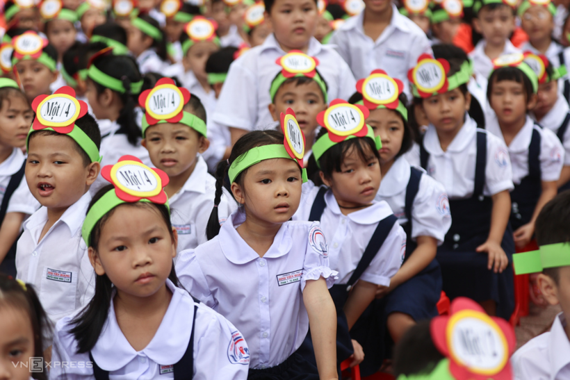 Học sinh trường Tiểu học Đinh Tiên Hoàng, TP HCM, tháng 9/2023. Ảnh minh họa: Quỳnh Trần.