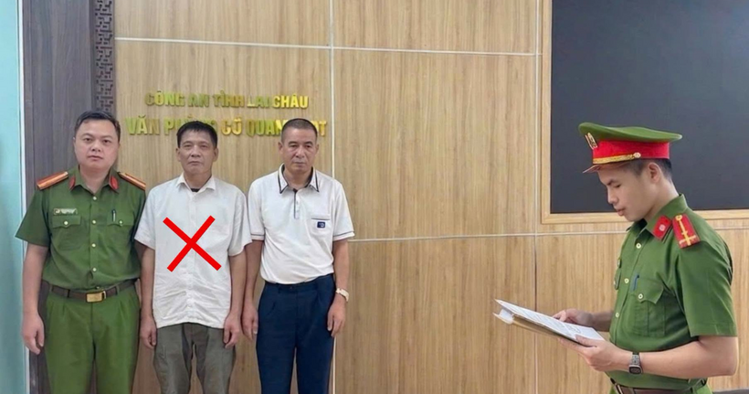 Nguyễn Văn Đoan tại cơ quan công an. (Ảnh: Công an Lai Châu)