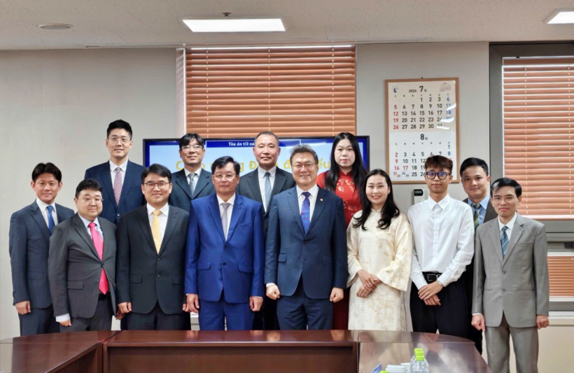 Buổi làm việc là bước khởi đầu quan trọng, mở ra cơ hội thúc đẩy quan hệ hợp tác giữa 2 bên hướng tới cùng nghiên cứu, trao đổi kinh nghiệm và phát huy hiệu quả của AI trong hoạt động tư pháp thời gian tới.