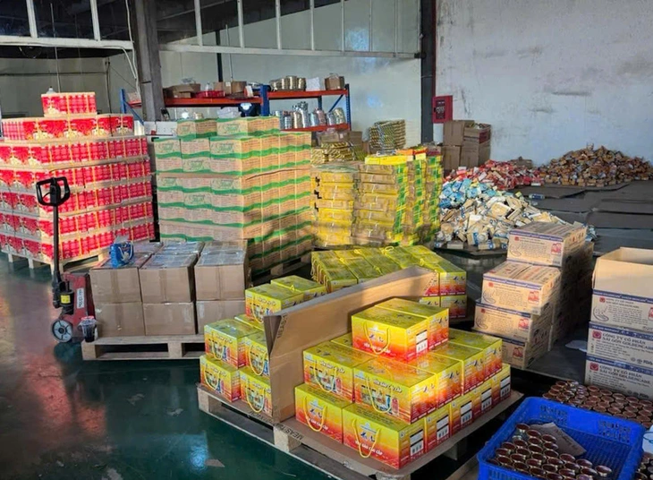 Tang vật của vụ án - Ảnh: CACC/ Theo Tuổi trẻ.