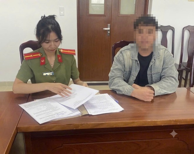 Đăng video cổ xúy cá độ bóng đá, chủ tài khoản bị xử phạt. Ảnh: Công an TP Huế