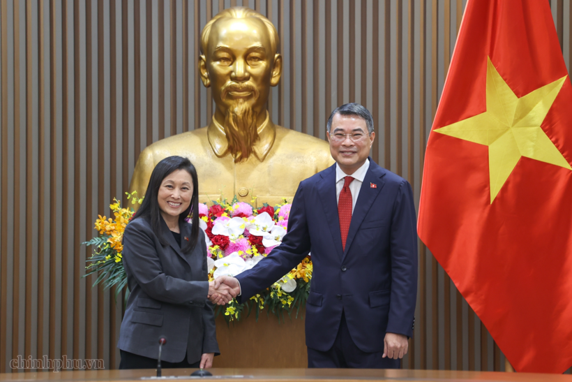 Thủ tướng Chính phủ Lê Minh Hưng tiếp Đại sứ Đặc mệnh toàn quyền Hợp chúng quốc Hoa Kỳ tại Việt Nam Jennifer Wicks (Ảnh: VGP).