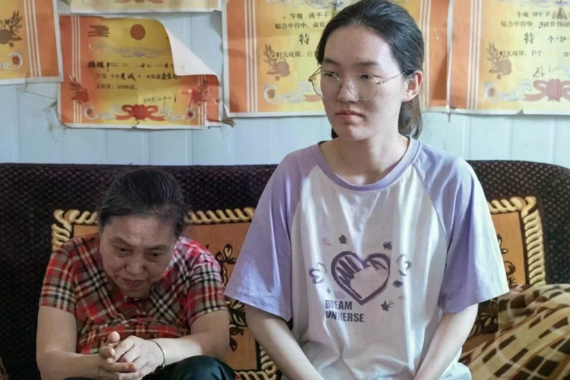 Hoàn cảnh gia đình Han đặc biệt khó khăn. Ảnh: Baidu