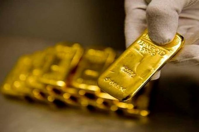 Giá vàng miếng nhiều thương hiệu giảm mạnh. Ảnh minh họa