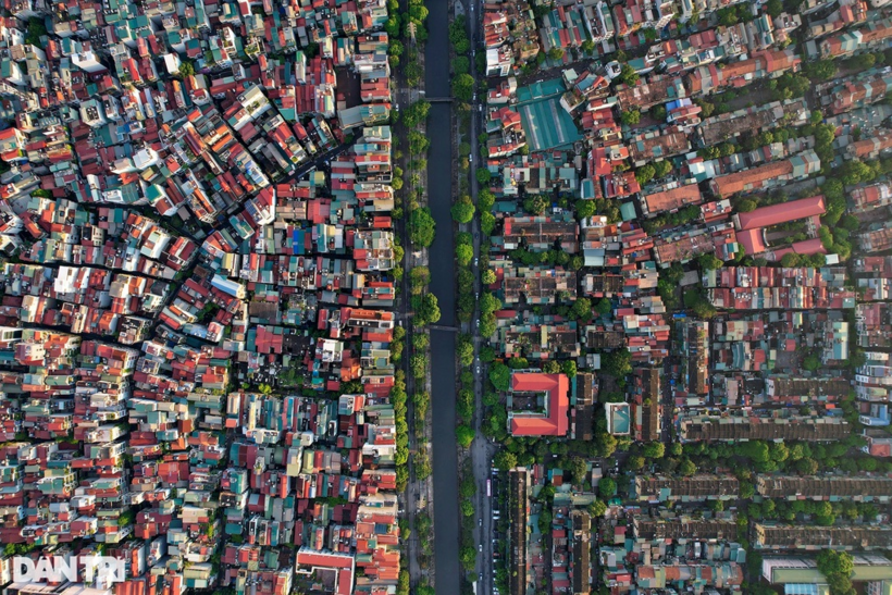 Hà Nội thí điểm miễn cấp phép xây dựng với nhà ở riêng lẻ (Ảnh minh họa: Hữu Nghị). / Theo Dân trí.