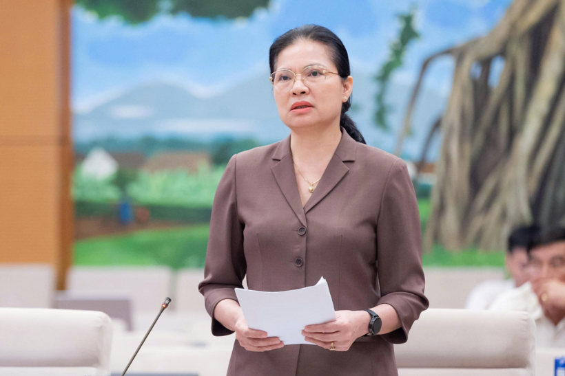 Phó Chủ tịch - Tổng Thư ký Uỷ ban Trung ương MTTQ Việt Nam Hà Thị Nga (Ảnh: Media Quốc hội).