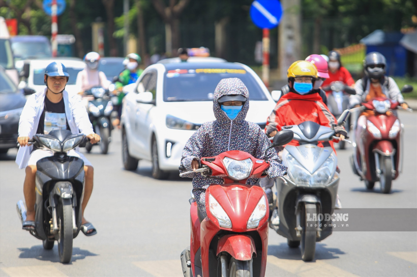Hà Nội hôm nay sẽ có nắng nóng trên 36 độ C. Ảnh: Lao động.