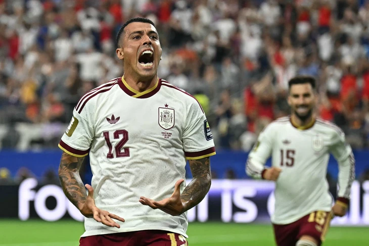 Tây Ban Nha vào chung kết World Cup sau 16 năm - Ảnh: REUTERS/ Theo Tuổi trẻ.