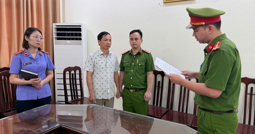 Cơ quan CSĐT Công an tỉnh khởi tố các bị can trong vụ án. (Ảnh: Công an Ninh Bình)