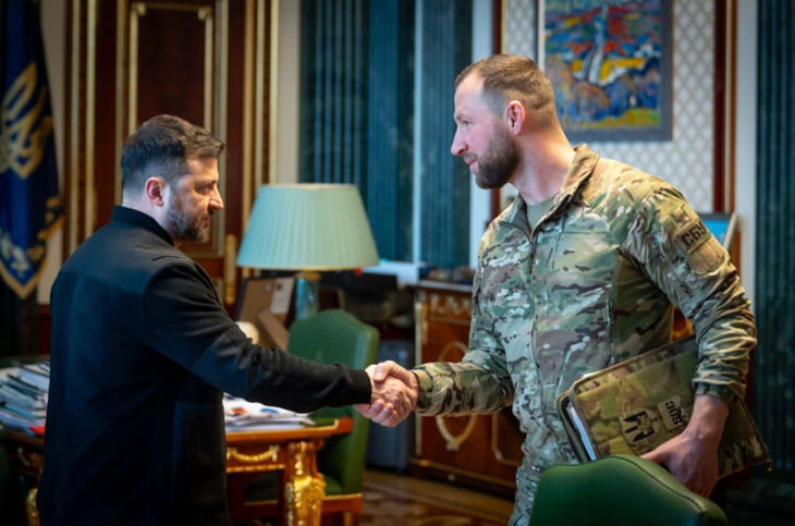 Ông Yevgeniy Khmara trong buổi báo cáo công việc với Tổng thống Zelensky - Ảnh: UKRINFORM