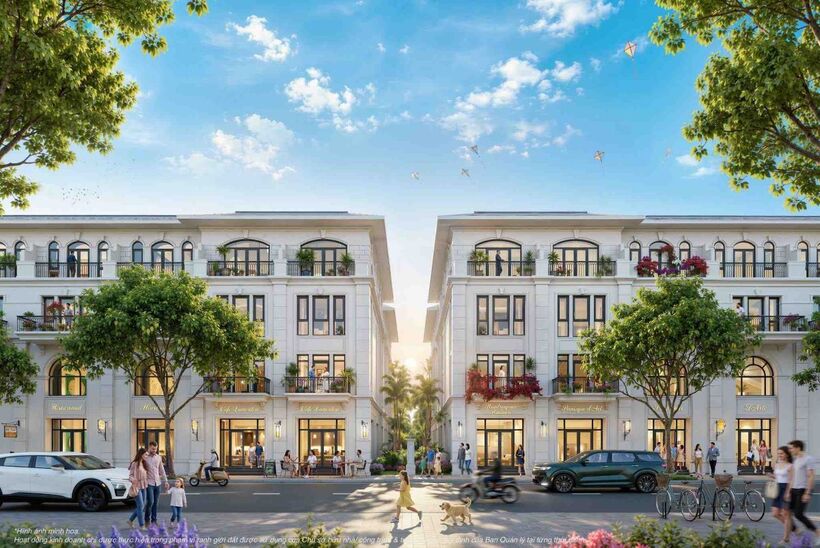 Ocean Village nổi bật với sự kết hợp giữa kiến trúc Địa Trung Hải và Tân cổ điển sang trọng