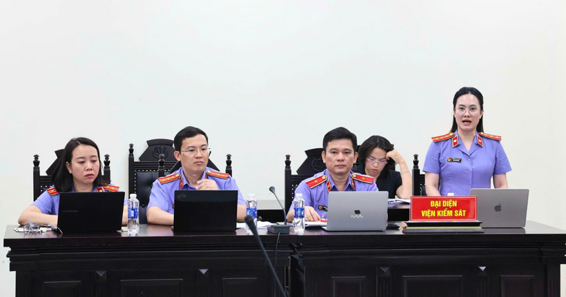 Đại diện Viện Kiểm sát tại tòa. (Ảnh: Hồng Nguyên)