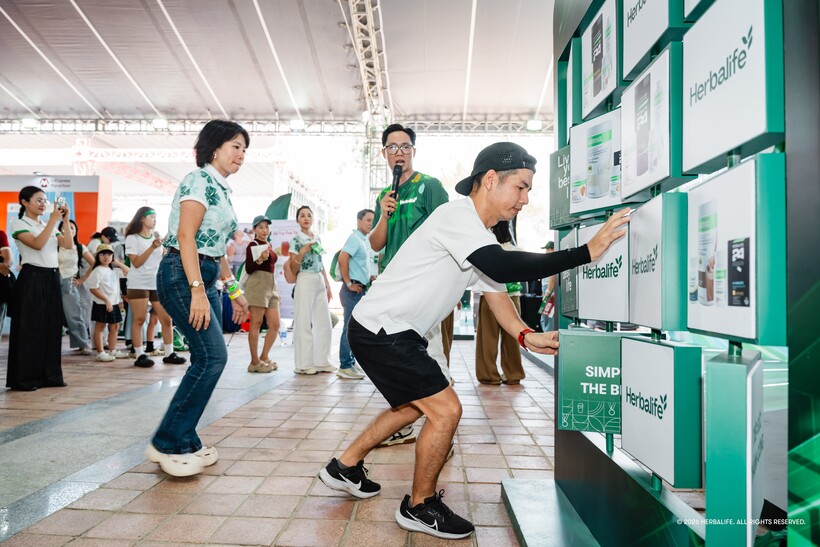 Gian hàng của Herbalife thu hút nhiều vận động viên tham quan, trải nghiệm