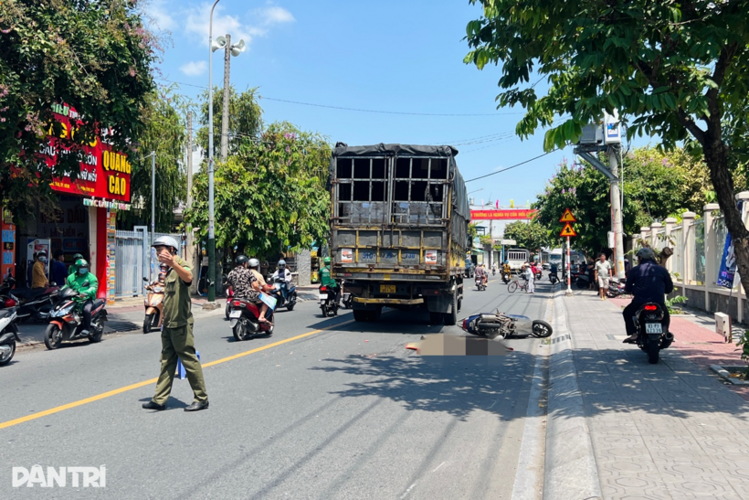 Hiện trường vụ tai nạn. Ảnh: Xuân Đoàn/Dân trí