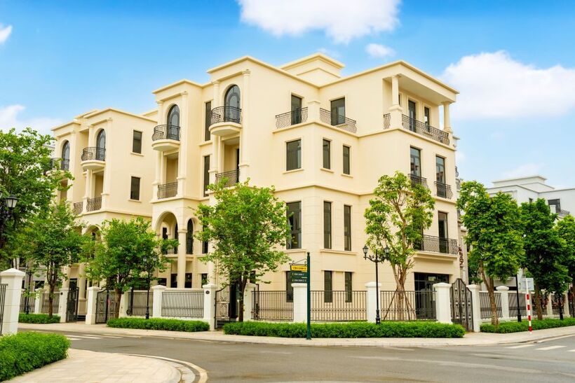 Ba mặt thoáng và kết cấu nhiều tầng giúp Harmony Villas linh hoạt tổ chức không gian ở, làm việc và tiếp khách
