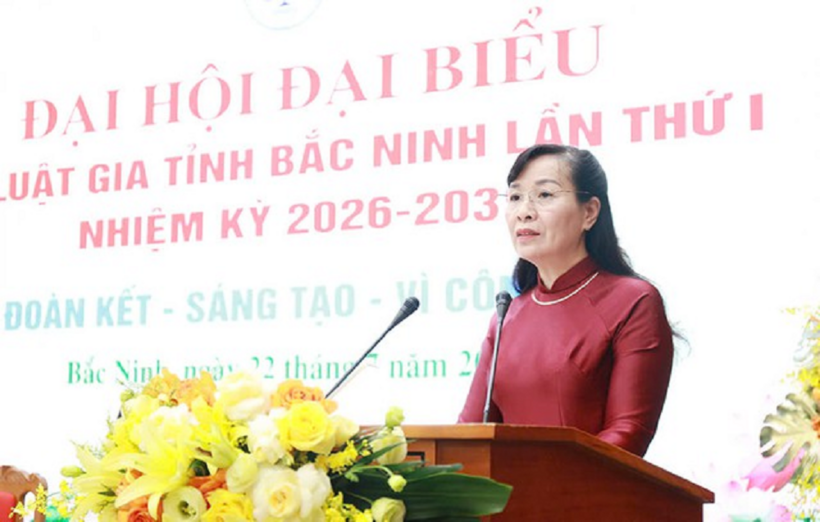 Đồng chí Nguyễn Thị Hà - Chủ tịch Ủy ban MTTQ tỉnh Bắc Ninh phát biểu tại tại Đại hội (Ảnh: Tuyết Mai).