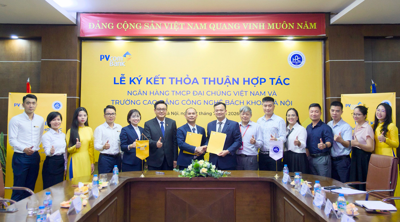 PVcomBank và Trường Cao đẳng Công nghệ Bách khoa Hà Nội ký kết thỏa thuận hợp tác toàn diện - 2