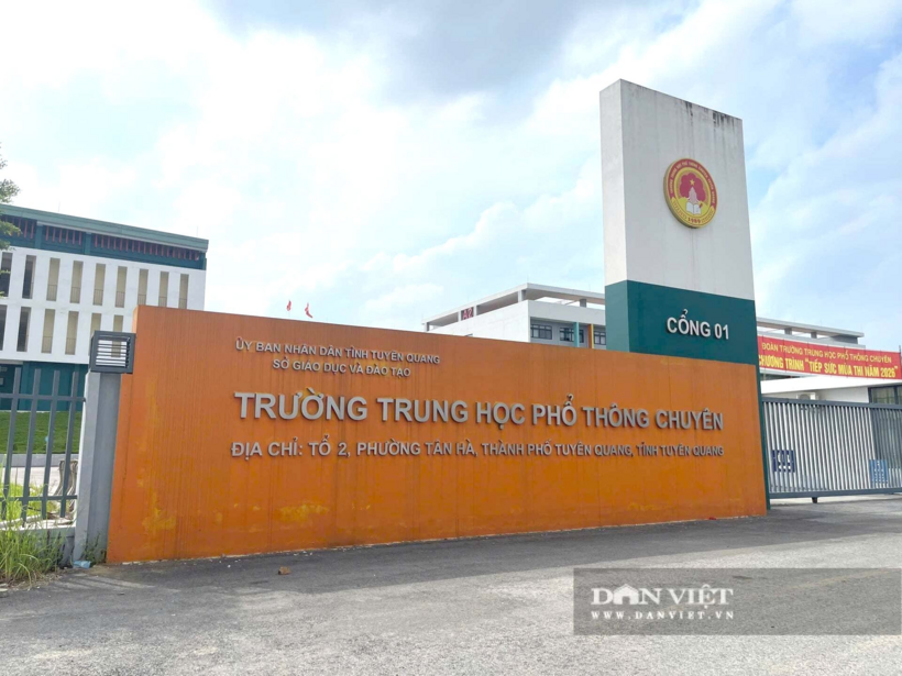 Trường THPT Chuyên Tuyên Quang. Ảnh: Mùa Xuân/Dân Việt
