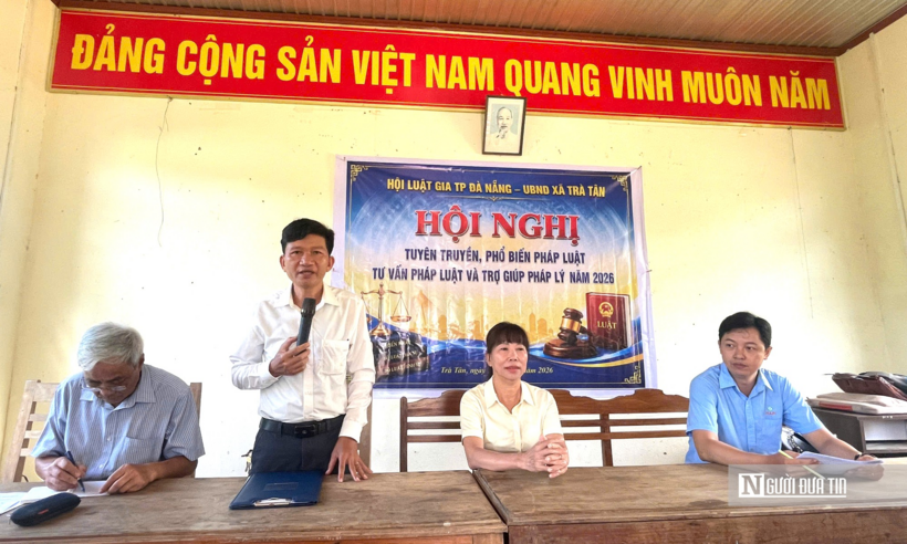 Hội Luật gia thành phố Đà Nẵng tuyên truyền pháp luật cho người dân tại các xã miền núi, hải đảo.