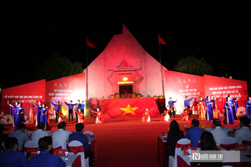 Nhân dịp kỷ niệm 79 năm Ngày Thương binh - Liệt sĩ (27/7/1947 - 27/7/2026), tối 26/7, tại Nghĩa trang liệt sĩ Việt – Lào, tỉnh Nghệ An, Trung ương Đoàn Thanh niên Cộng sản Hồ Chí Minh chủ trì, phối hợp với Bộ Nội vụ, Hội Hữu nghị Việt Nam - Lào và tỉnh Nghệ An trang trọng tổ chức Lễ thắp nến tri ân các Anh hùng liệt sĩ cấp quốc gia.