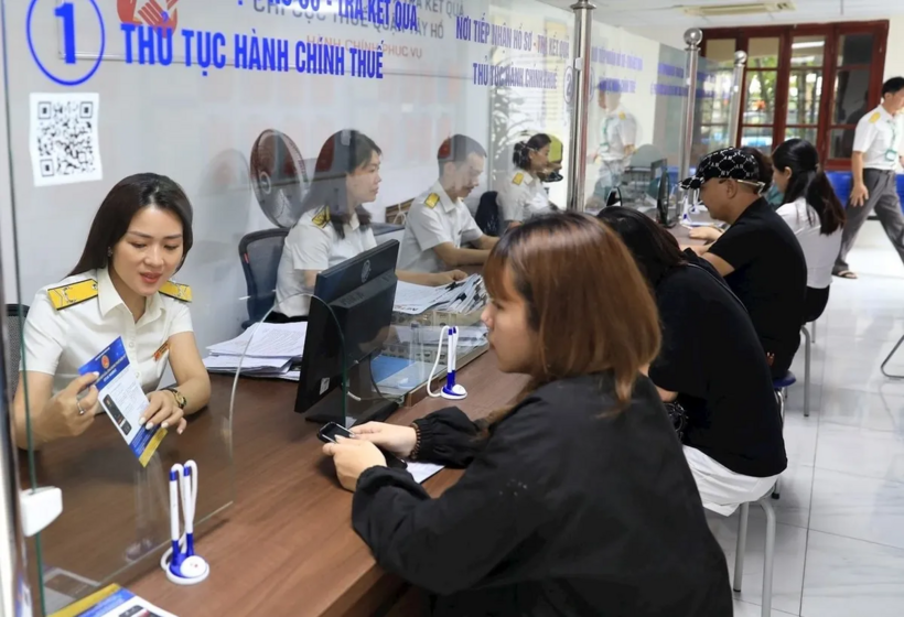 Thuế TP. Hà Nội công khai hơn 150.000 người nộp thuế ngừng hoạt động cần rà soát mã số thuế. (Ảnh: VTV)
