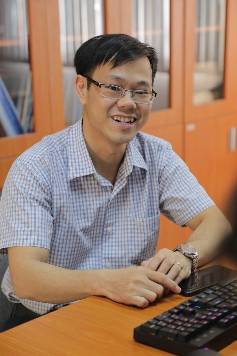 GS.TS Bùi Thanh Tùng sở hữu 11 bằng độc quyền sáng chế và giải pháp hữu ích. Ảnh: Phụ nữ mới