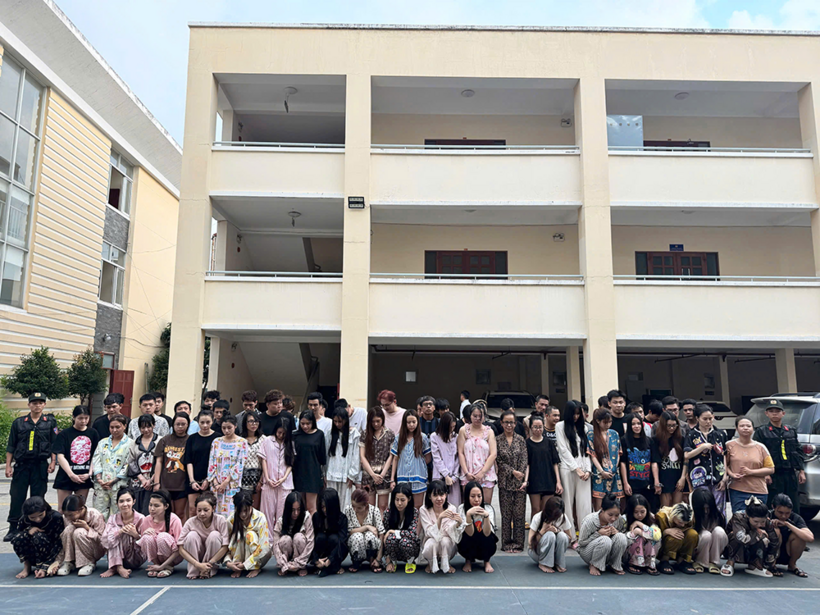 Đến nay, Ban chuyên án Công an TP HCM đã khởi tố 65 bị can, trong đó có 10 người nước ngoài. Ảnh: CACC/Vietnamnet