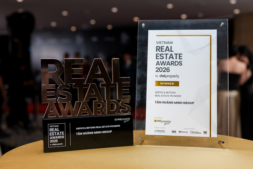 Above & Beyond Real Estate Pioneers Vietnam 2026: Giải thưởng đặc biệt của Dot Property Vietnam Real Estate Awards 2026. Ảnh: Tân Hoàng Minh